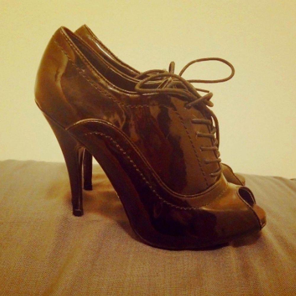 Black Lack High Heels
